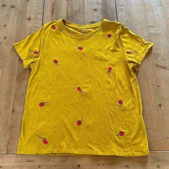 J. Crew Yellow Gold Short Sleeve T Shirt with Hot Pink Roses Size XL - Picture 2 of 9